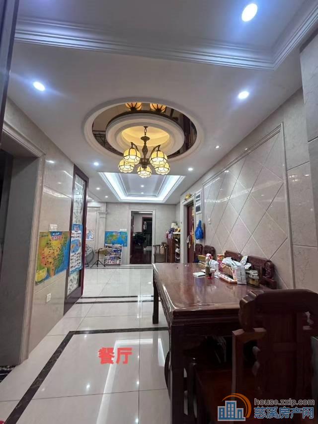 ✔城市桃源✔115平118万，捡漏房