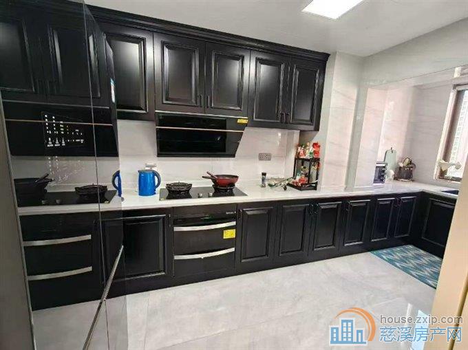 复地御溪雅苑一期184.5平245万