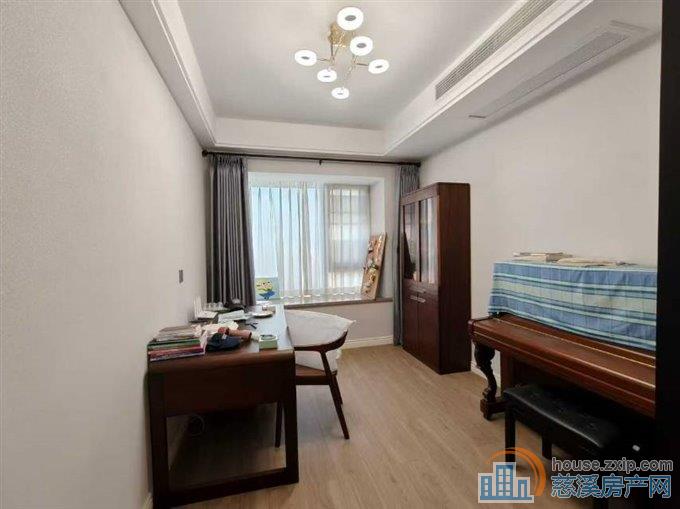 复地御溪雅苑一期184.5平245万