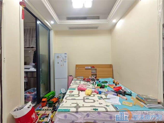 新潮塘北苑45.65平 精装修 没出租过