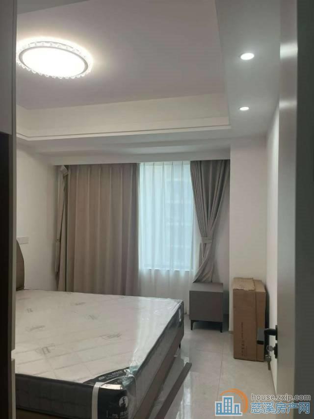 崇文府90平方精装