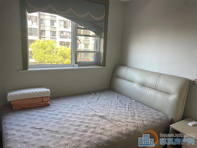 月桂府洋房 精装124平方118万带车位