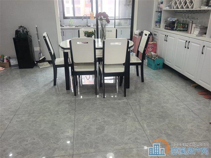 复地二期129平158万送车位满五唯一