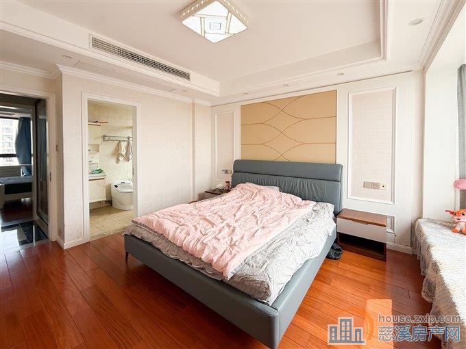 捡漏 复地御溪雅苑 精装黄金楼层东边套