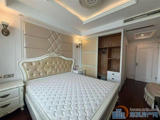 美华银桂苑129平146.8万直接