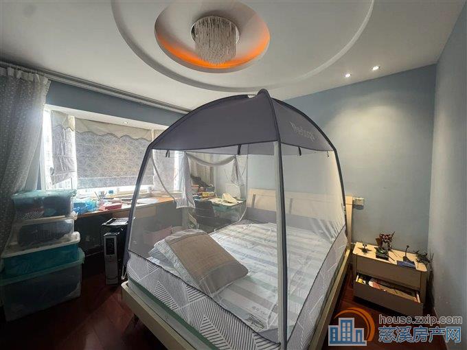 吉祥新村四区118平95万送车库