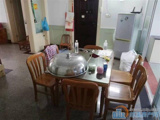 天九街小区1楼99·7平精装修86万直接