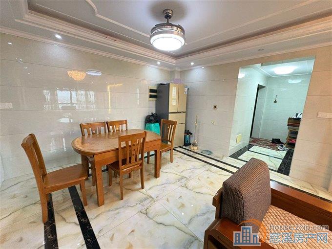 柏顿嘉园120平➕车位129.8万直接