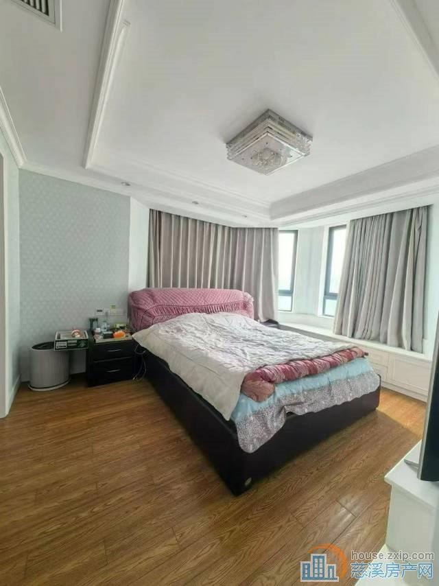 新潮塘南苑160平精装 四开间朝南