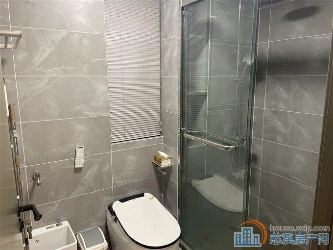 月桂府洋房 精装124平方118万带车位