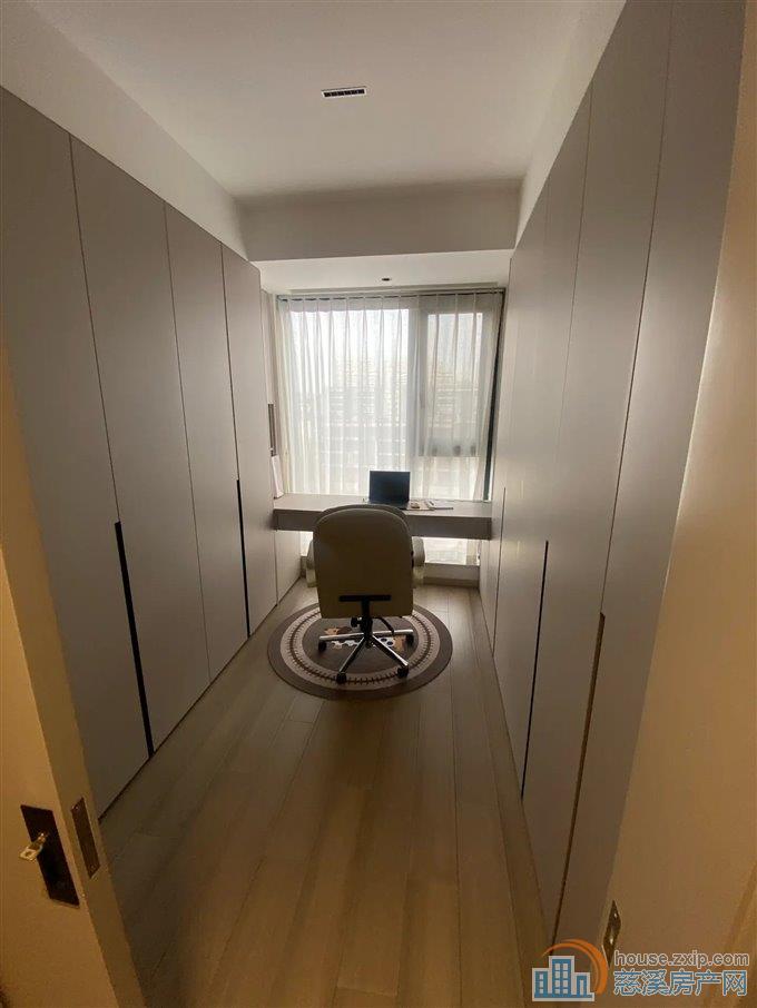 江樾潮启130平全新精装50万 拎包入住