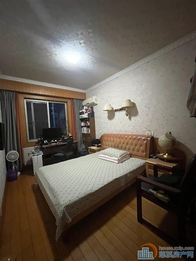 孙塘新村  老精装  