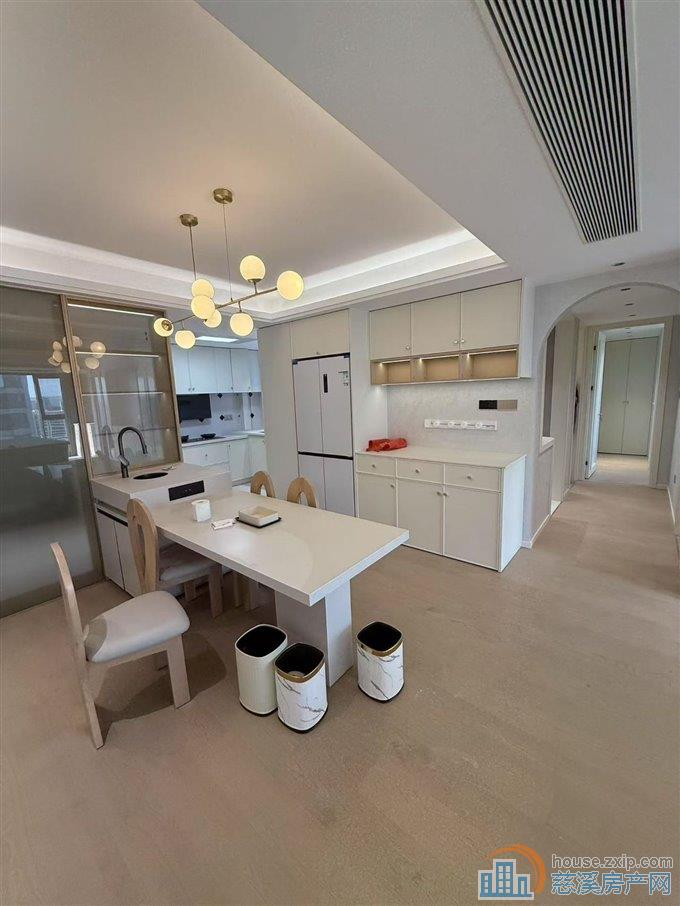 湖樾云著129平246万全新豪华装修