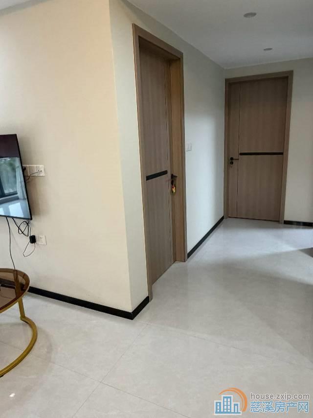 江滨之城 壹号院 精装 159.8万