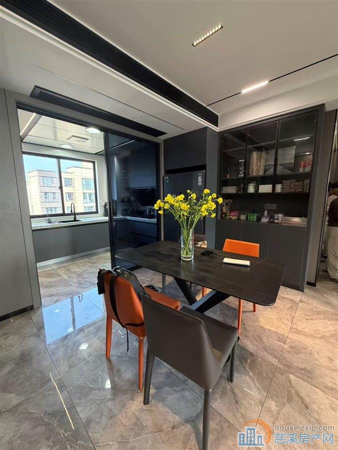 珑玥府洋房全屋定制-中央空调