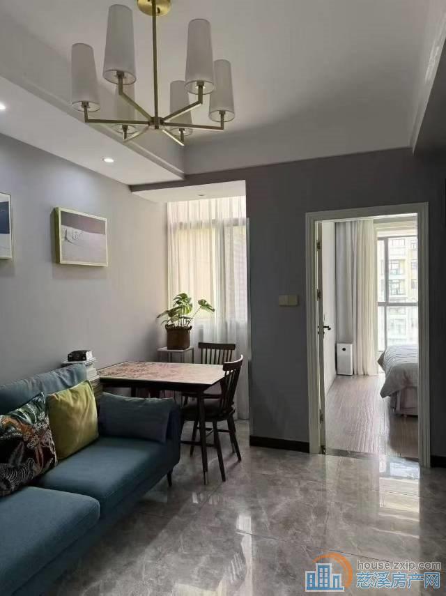 梅林苑48平精装电梯洋房中间楼层50万