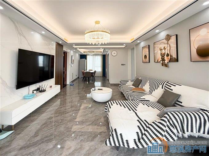 悦华府 131平 精装带车位210万