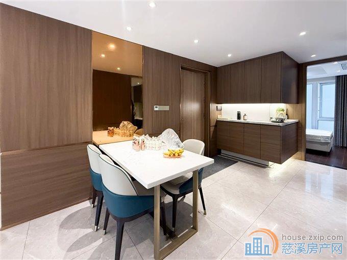 东原芳满庭83平80万精装修洋房