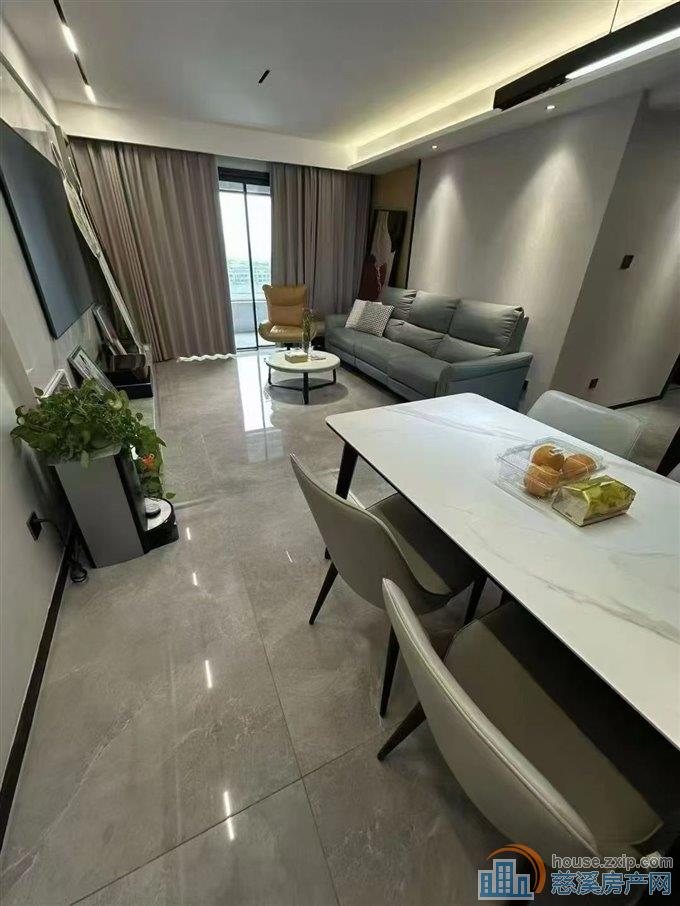 誉林府114平楼层佳豪装236.8万