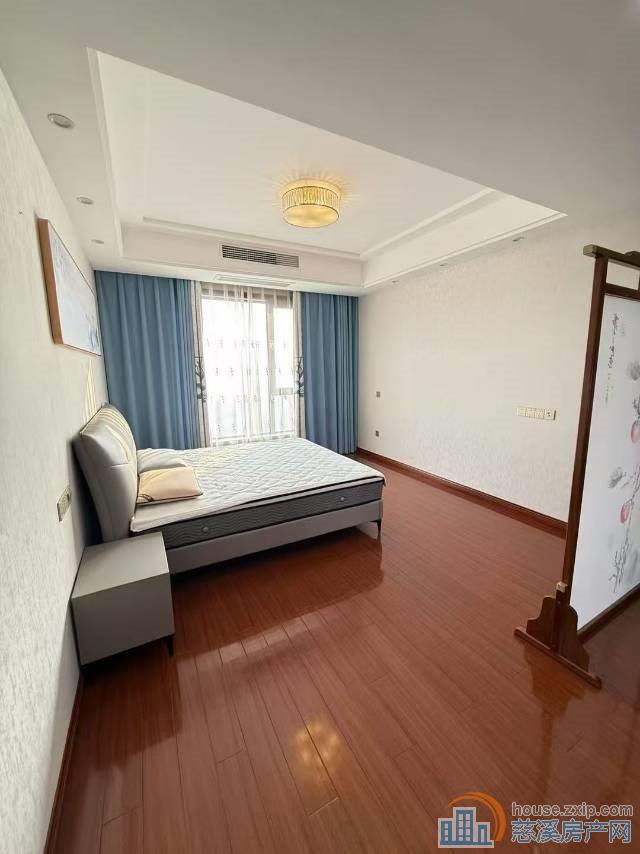 恒厚阳光城143平方185万精装