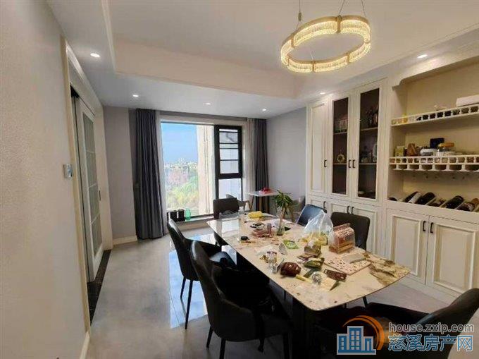 复地御溪雅苑一期184.5平245万