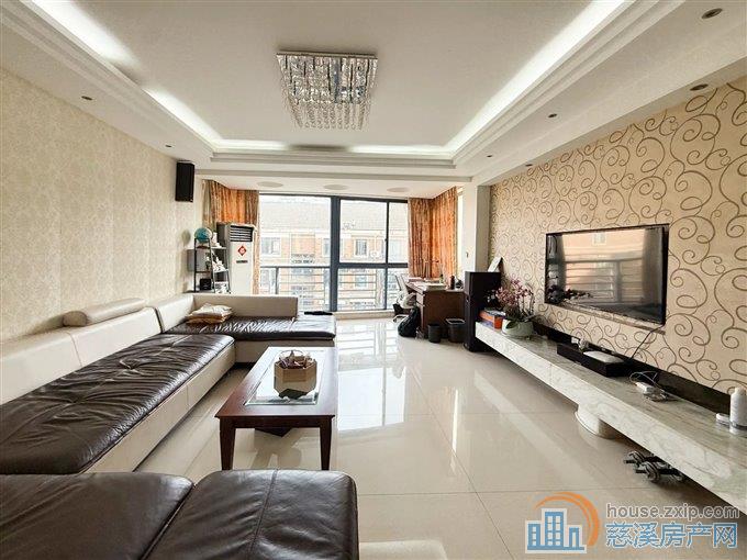 天和家园西区147平125.8万送车位