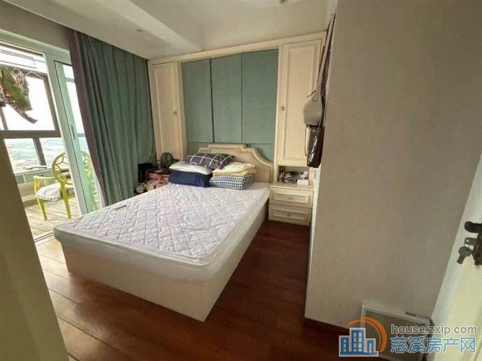单价8900入银泰旁精装修 伊顿花苑