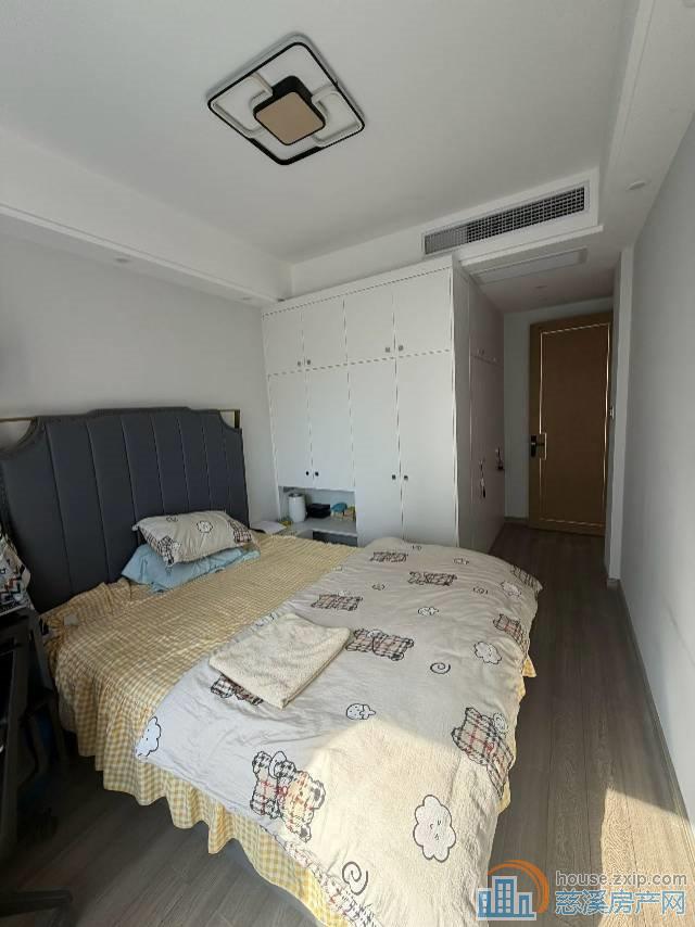 欢乐颂盛泰嘉苑116平精装139万