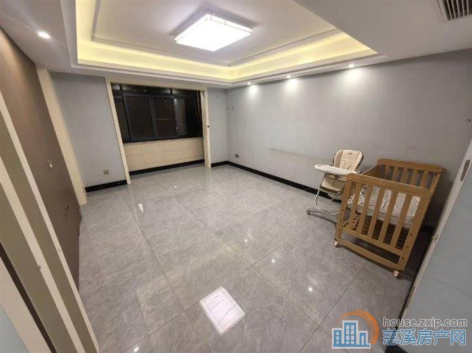 恒元新境142平精装带地暖带车位好楼层