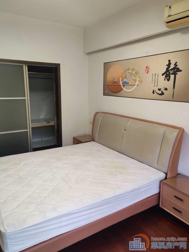 锦绣花苑，独家
