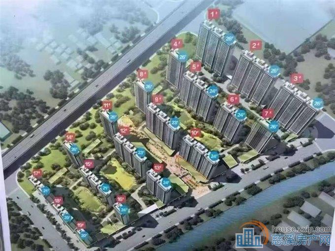 卓和佳苑140平高楼层车位115万