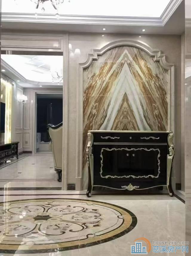 嘉景园160平方豪装车位200万