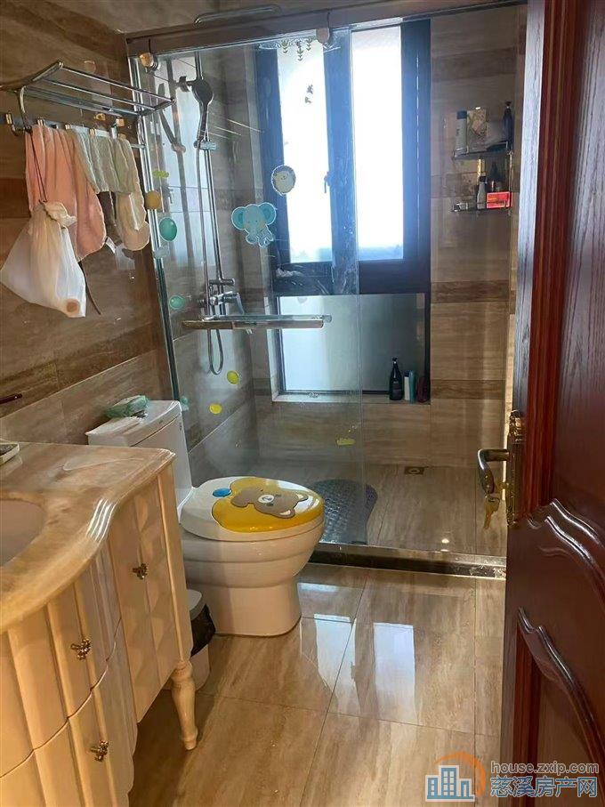 金地鸿悦豪华装修带车位拎包入住直接房源