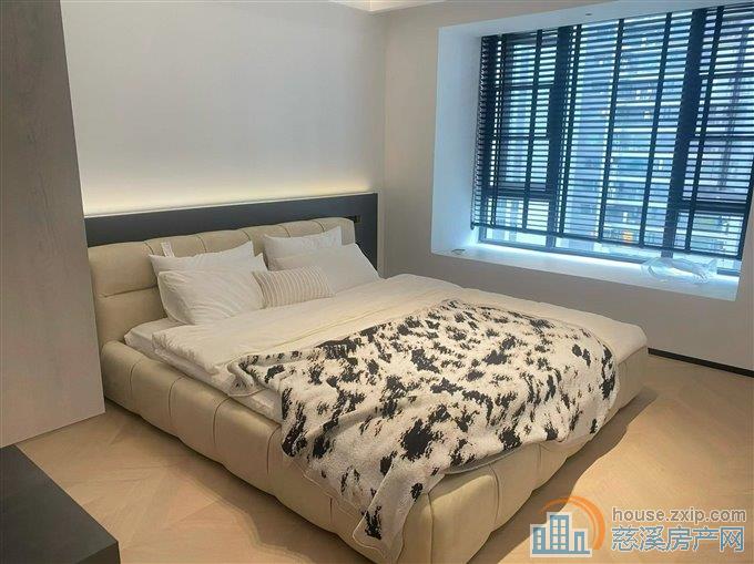 湖樾云著豪华装修229万带地暖直接房源