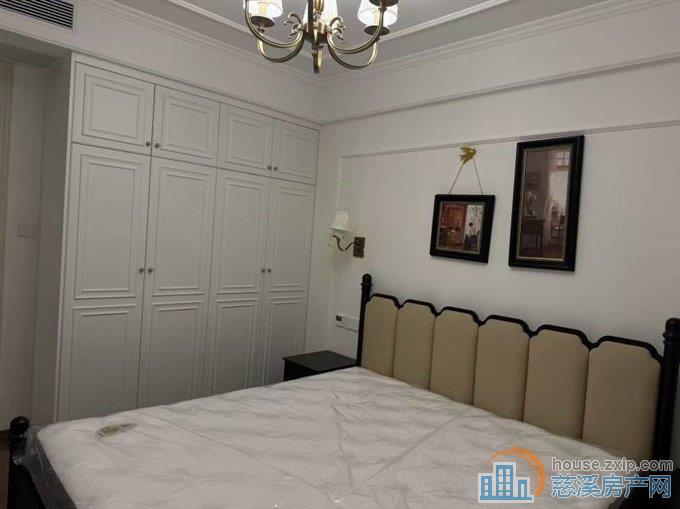 蔚蓝云图85平方+车位豪装129.8万