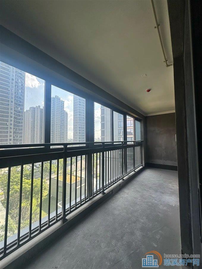 特价 紫阙台 城际铁路站口 