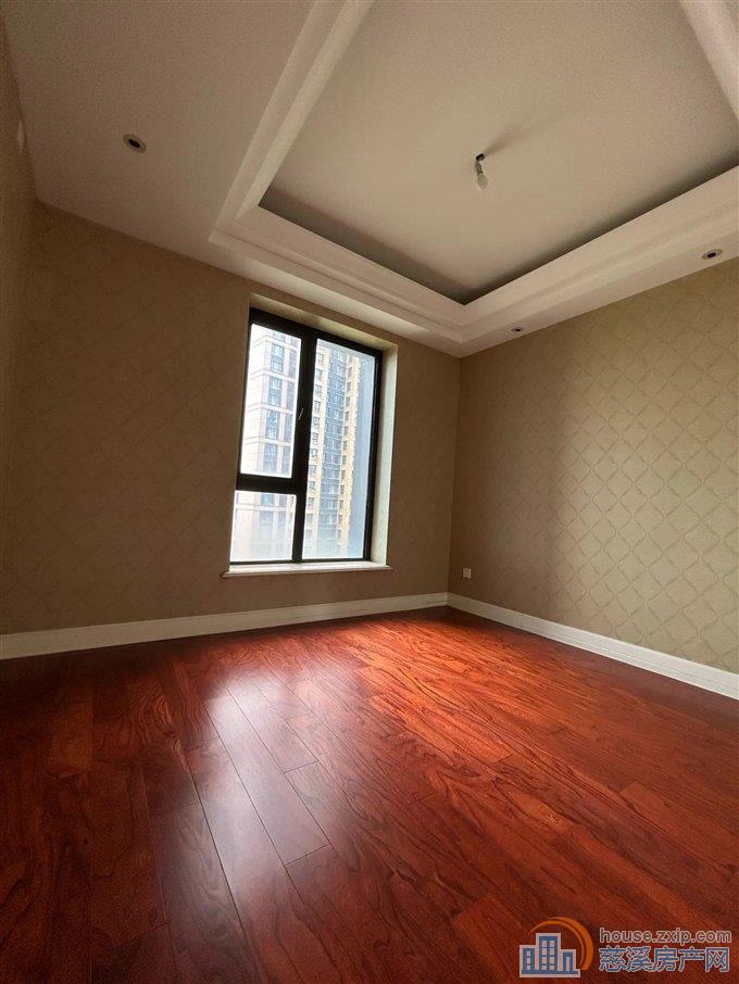 金地鸿悦 统一精装没住过 满五唯一