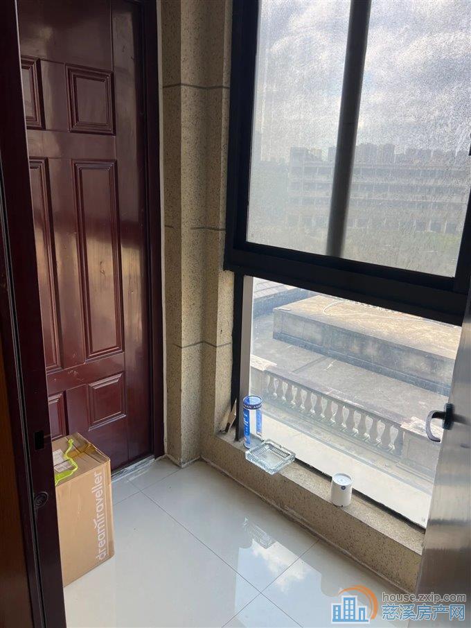绿城诚园128平142万精装修