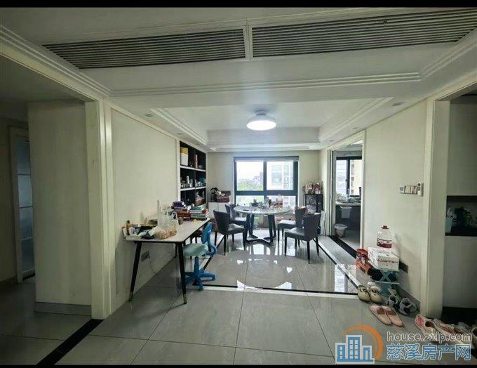 金仕华庭洋房中上楼层118平精装