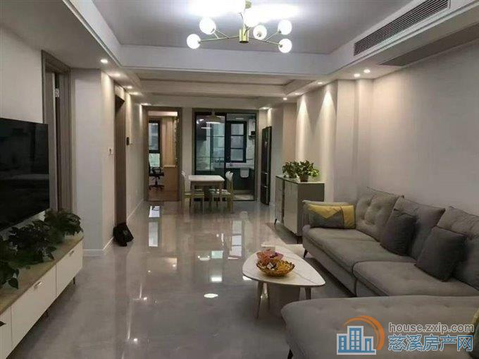 阅江府132平中低楼层精装208万